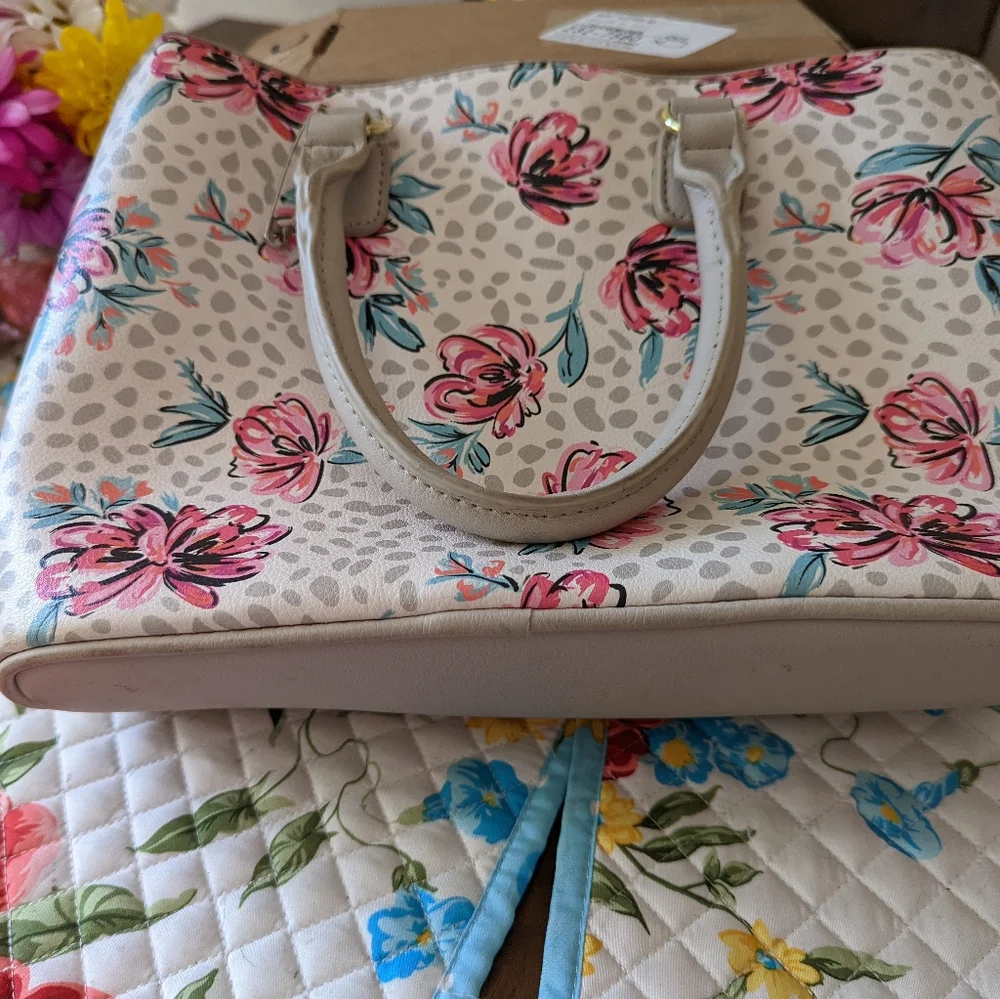 Betsey Johnson bag - Picture 2 of 6